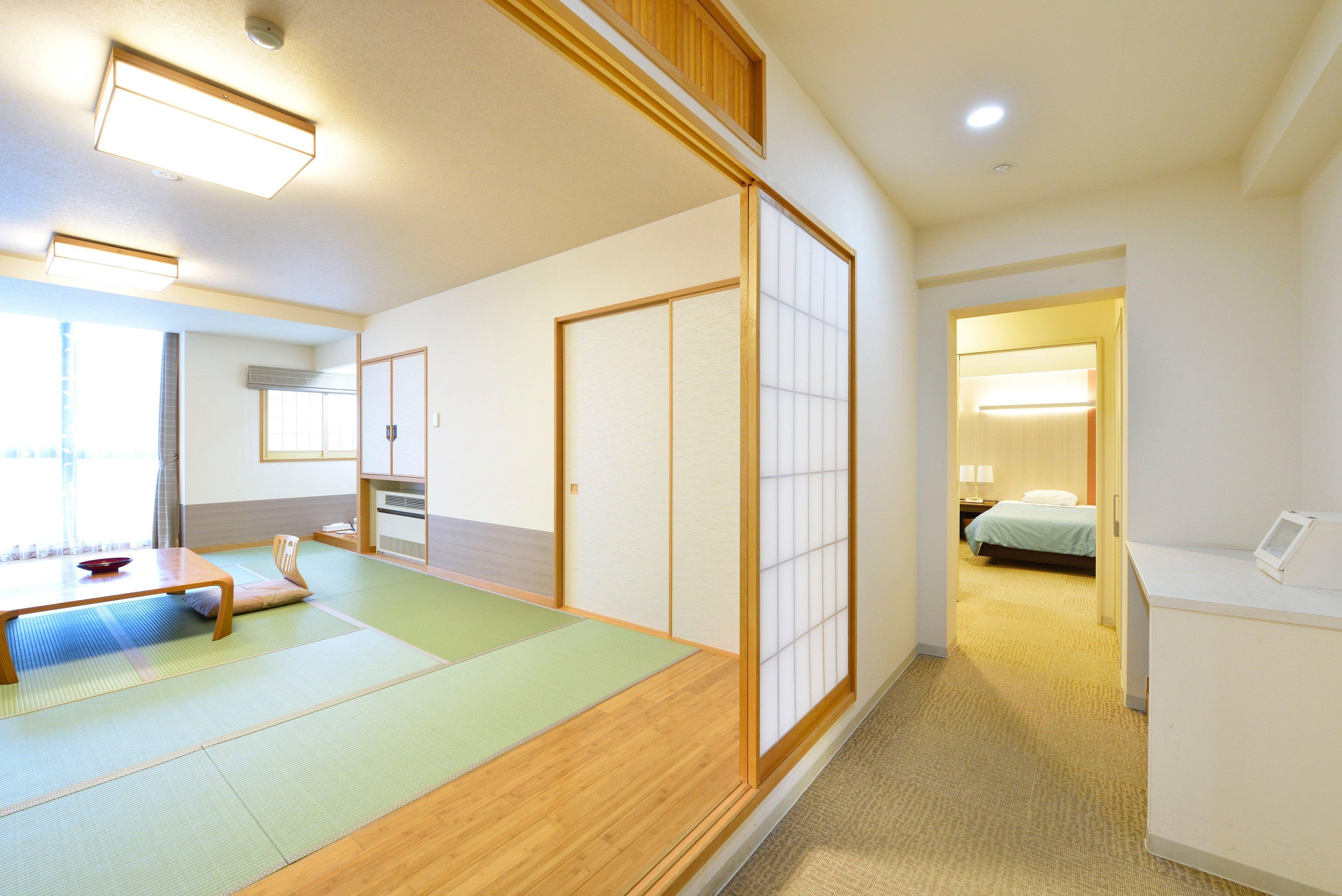 Hotel_Hawaiians_Room_FamilySuite_Family_JapaneseWestern_A_01.jpg
