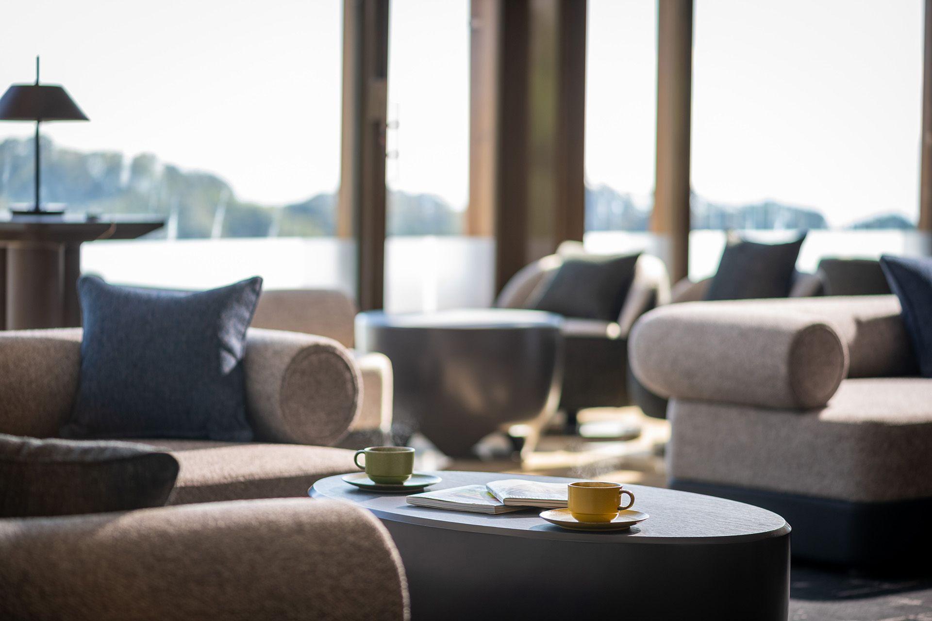 Kirishima_Kokusai_Hotel_Facility_Lounge_Image_21_1920_1280.jpg