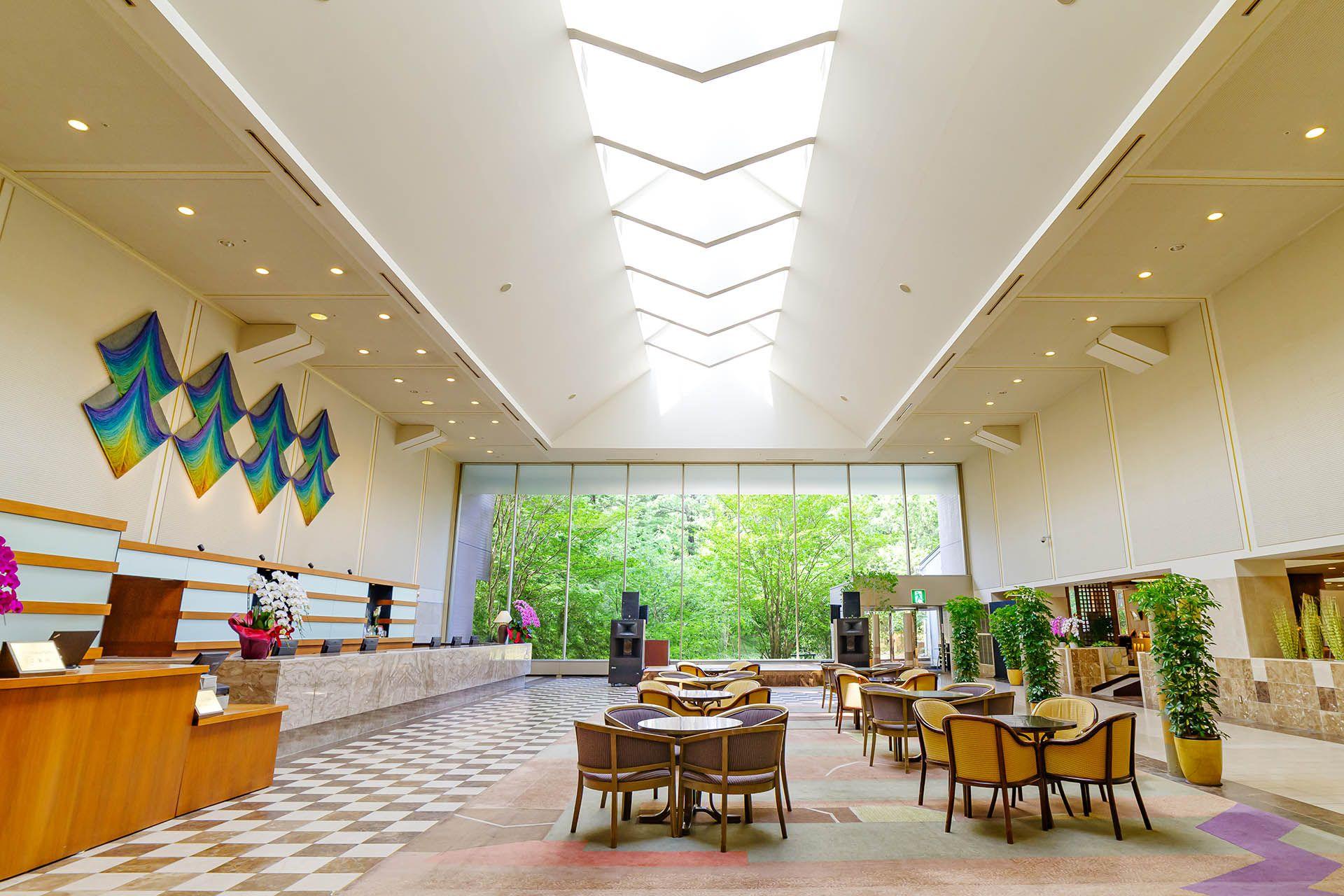 Hotel_Epinard_Nasu_Common_Lobby_02_1920_1280.jpg