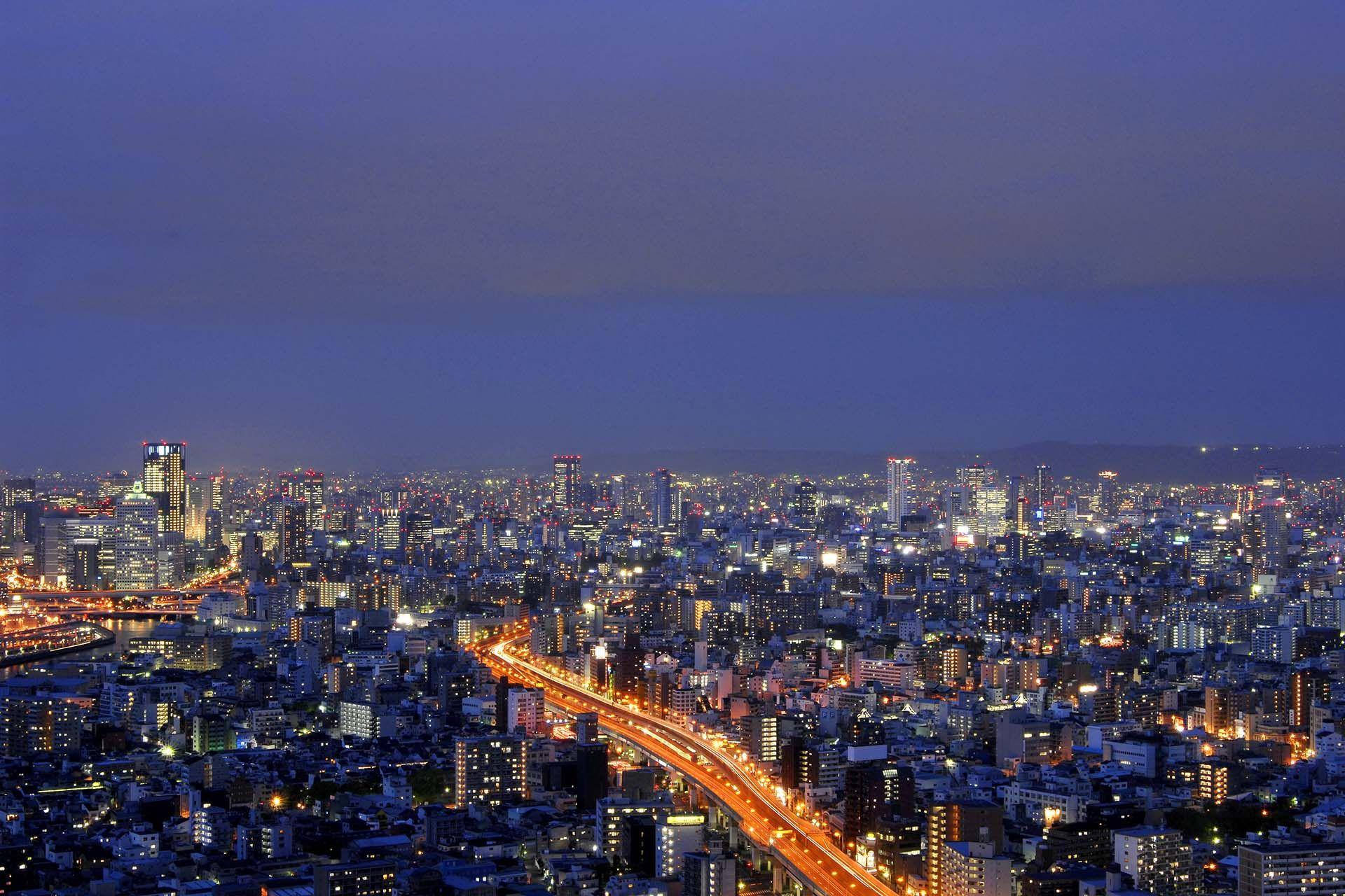 AH_Osaka_BT_Exterior_View_Citylights_forUmeda_(1)_1920_1280.jpg
